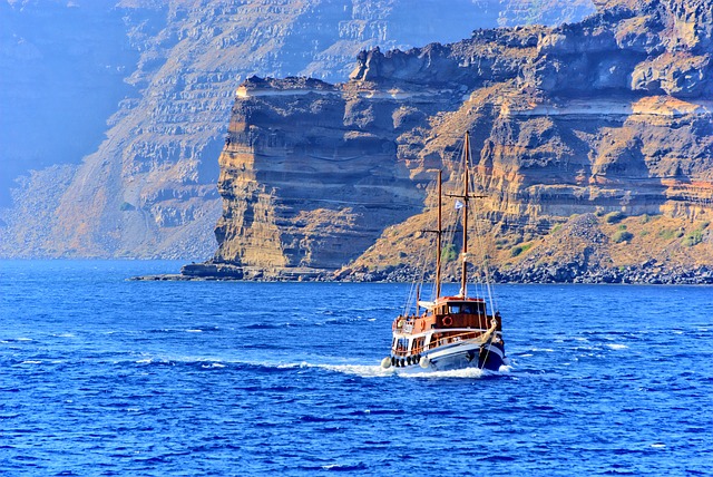 Explore the Blue Depths On Santorini Beaches