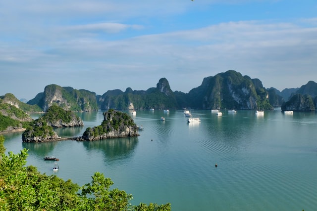 Halong Bay-best things to do in vietnam
