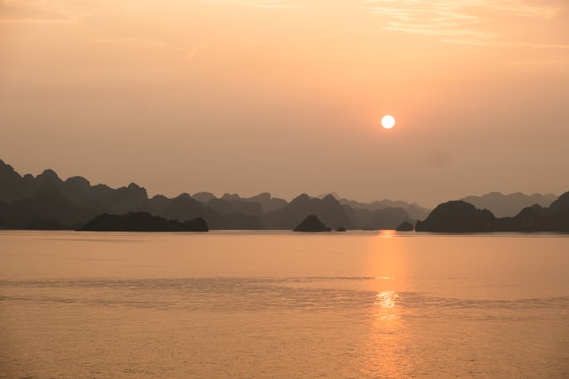Ha Long Bay-vietnam tourist places