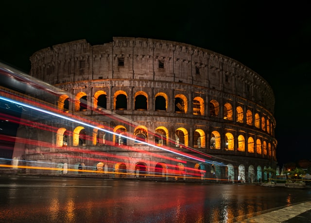 Colosseum - places to visit in rome