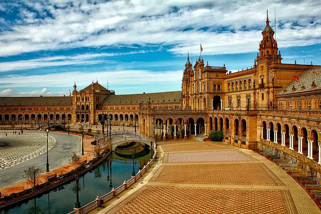 When Is The Best Time To Visit Seville?