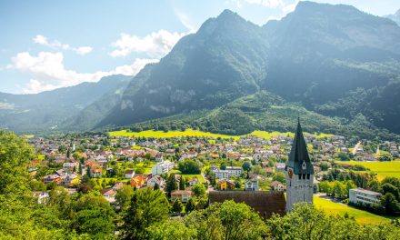 10 Most Beautiful Churches & Cathedrals in Europe