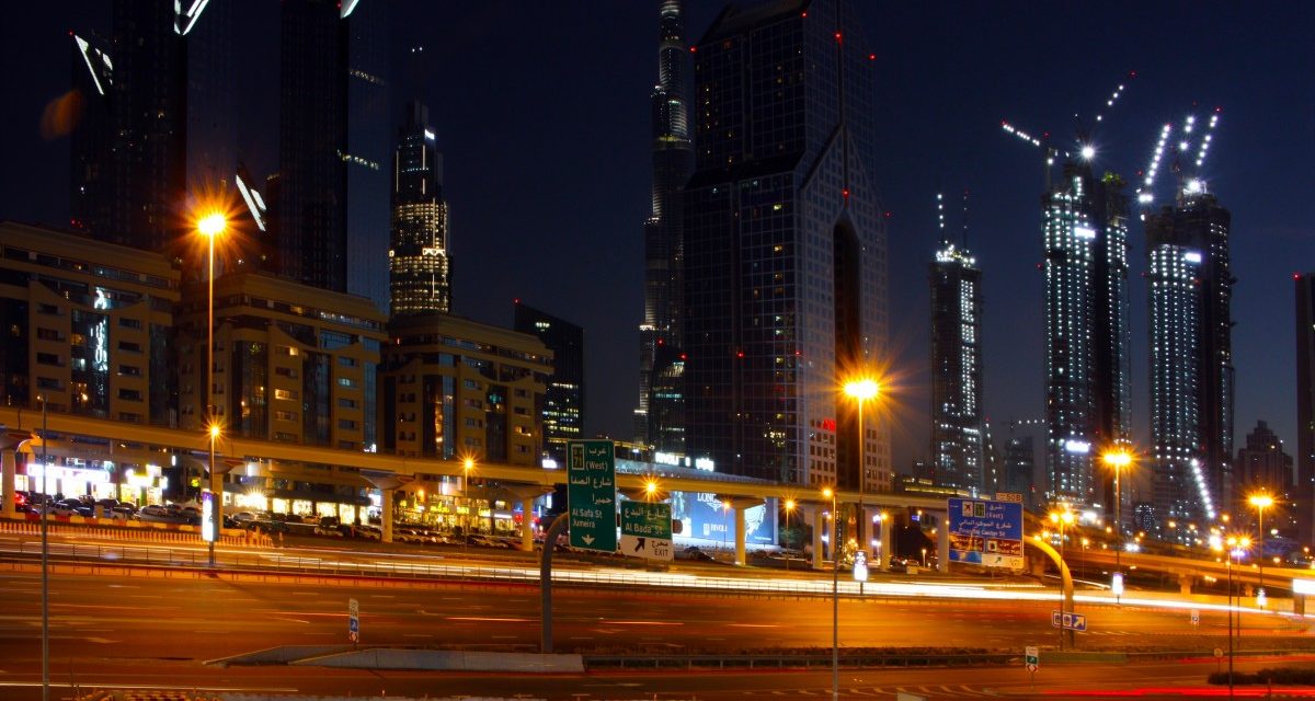 5 Cities to Explore in Night in UAE